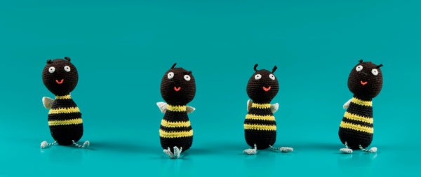 TCHOTCHKES - CROCHET BEE